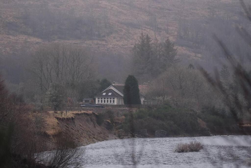 Rowan Cottage Highland Retreat Near Fort William Спийн Бридж Екстериор снимка