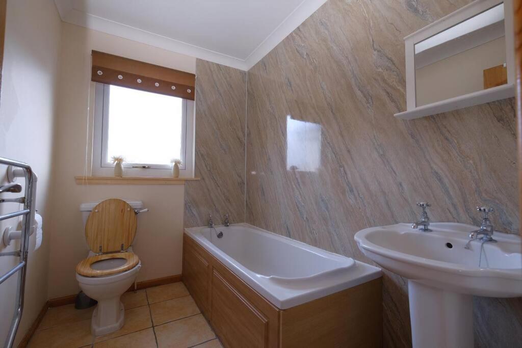 Rowan Cottage Highland Retreat Near Fort William Спийн Бридж Екстериор снимка